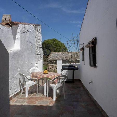 شقة Casa Tipica Extremena Cheles المظهر الخارجي الصورة